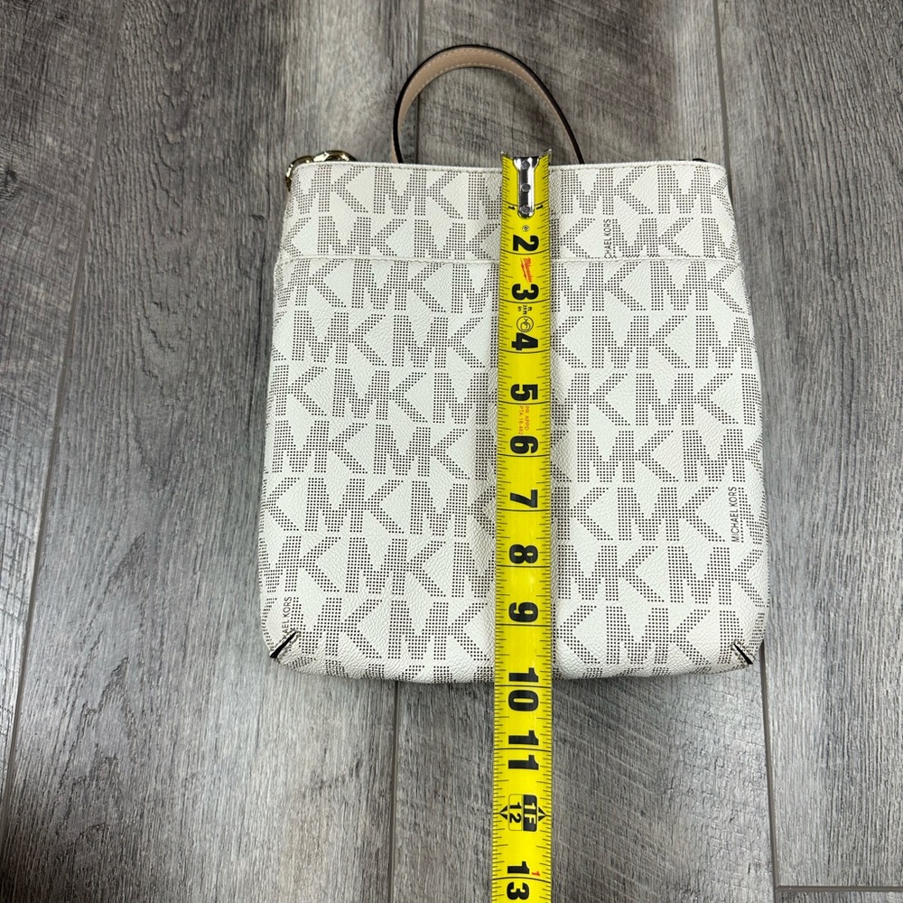 Michael Kors Cream Print Satchel - Picture 13 of 13